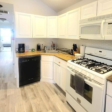 Luxury Apartments 5Queenbed - 20 Min Away Manhattan Jersey City Eksteriør billede